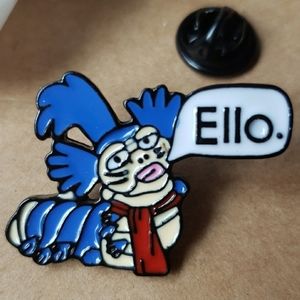 Ello worm Labyrinth pin